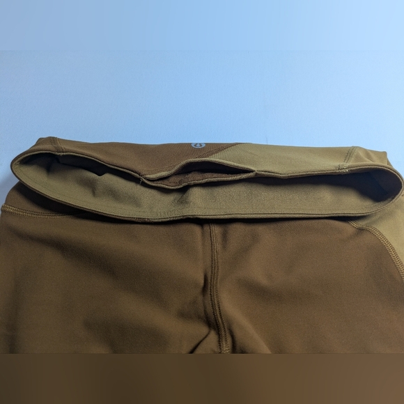 Lululemon Women Nulu Colour Block High-Rise Tight Leggings Brown Beige EUC Sz 6 - Picture 8 of 11